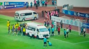 Kronologi Saat Ricki Ariansyah Tak Sadarkan Diri, Bikin Pemain Madura United dan PSIS Shok Menangis
