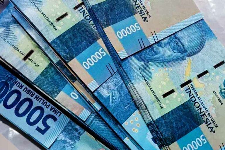 AJI Balikpapan Buka Posko Aduan THR Jurnalis di Kaltim-Kalsel Rupiah