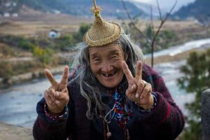 Senyum bahagia perempuan Punakha, Bhutan