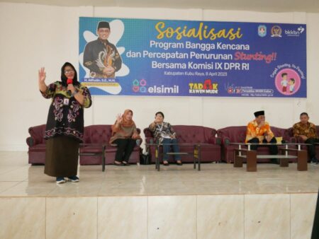 Sosialisasi Program Bangga Kencana, Upaya Penurunan Stunting di Kuburaya