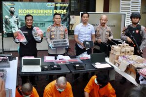 Polres Probolinggo Ringkus Jaringan Penjual Kode OTP Kartu Selular yang Miliki Jaringan Hingga Rusia