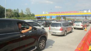 Tol Cikampek Kalikangkung Masih Berlaku One Way, Berakhir Malam Ini Pukul 24.00 WIB
