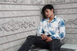 Pesinetron Hud Filbert Ditangkap Saat Pesta Narkoba Bersama Teman-temannya