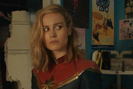 Brie Larson tetap tampil memukau sebagai Captain Marvel dalam The Marvels (2023)