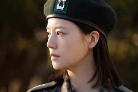 Jadi Cameo Spesial di Taxi Driver 2, Sosok Moon Chae Won Langsung Curi Perhatian Moon Chae Won dalam Taxi Driver 2 (foto: istimewa)