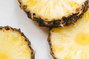Ilustrasi buah nanas (foto: Polina Tankilevitch, pexels)