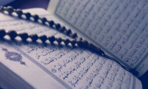 Dahsyatnya Ayat Seribu Dinar Surat At Thalaq, Pembuka Rezeki Bagi Muslim yang Lagi Seret
