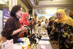 Gubernur Khofifah saat menghadiri East Java Trade Mission and Investment di Hotel Regal Hong Kong