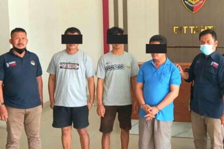 Gakkum LHK Sumatera Ringkus Pelaku Pembalakan Liar di Riau Para pelaku yaitu AA (24), RR (24), IH (24), dan Her (39) telah diamankan oleh tim Patroli Balai TNBT saat melakukan pembalakan liar di lokasi