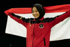 Sempat Diwarnai Protes, Safira Dwi Meilani Akhirnya jadi Peraih Emas di Pencak Silat SEA Games Kamboja Safira Dwi Meilani, peraih emas dalam pertandingan final cabang olahraga Pencak Silat di nomor Women's Tanding Class B, SEA Games 2023 (foto: instagram @safiradwimeilani)