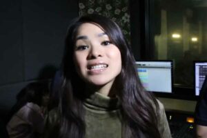 KPK Akan Panggil Finalis Indonesian Idol 2014 Terkait Dugaan Suap Sekretaris MA Tangkapan layar video di kanal youtube Windy Yunita Ghemary