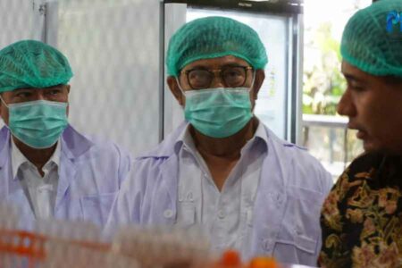 Perwiratama Group Dukung Langkah Kementan untuk Tingkatkan Produktivitas Pangan Menteri Pertanian Syahrul Yasin Limpo saat mengunjungi Perwiratama Group untuk memastikan hilirisasi digitalisasi pangan berjalan dengan baik.