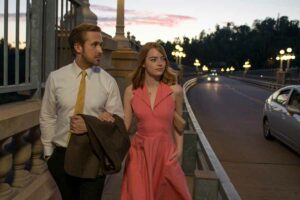 Ryan Gosling dan Emma Stone dalam film La La Land (2016)
