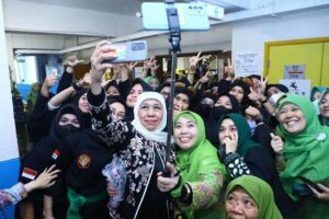 Gubernur Khofifah Indar Parawansa saat menghadiri Harlah Pimpinan Cabang Istimewa (PCI) Muslimat NU Hong Kong-Macao ke-5 dan Pelantikan Pimpinan Anak Cabang Istimewa (PACI) Muslimat NU se-Hong Kong-Macao
