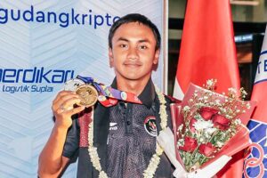 Persiapan Matang, Cabor Triathlon Raih Enam Medali di SEA Games 2023 di Kamboja Rashif Amila berhasil sabet medali emas dari cabor triathlon SEA Games 2023 Kamboja (foto: kemenpora)