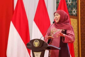 Gubernur Jawa Timur Khofifah Indar Parawansa