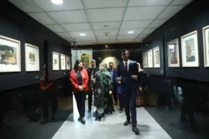 Hari Museum Internasional, Momen Menumbuhkan Kesadaran bagi Pembelajaran Pembangunan Berkelanjutan Memperingati Hari Museum Internasional, Gubernur Khofifah mengingatkan pentingnya menumbuhkan kesadaran masyarakat. Khususnya peran museum bagi pembelajaran pembangunan berkelanjutan.