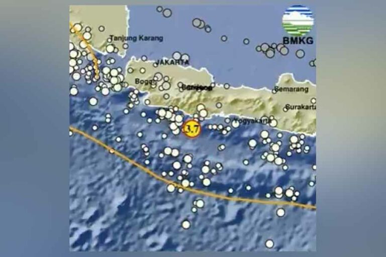 Titik lokasi gempa M 3.7, 82 kilometer Barat Daya Kabupaten Pandandaran Jawa Barat (foto: BMKG)