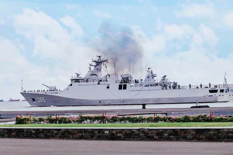 Misi pengamanan TNI AL di wilayah Labuan Bajo, Manggarai, NTT