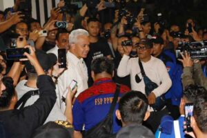 Konfederasi Serikat Buruh Dukung Ganjar Menang di Pilpres 2024 KSPSI akan all out mendukung Ganjar Pranowo sebagai calon presiden
