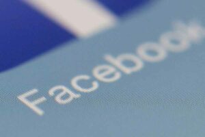 Polri: Kasus AP Hasanuddin Kemungkinan Melibatkan tersangka Lain Ilustrasi facebook, salah satu platform media sosial yang kerap digunakan sebagai ruang diskusi (foto: pexels)