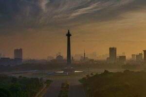 Gerak Cepat Dinas Lingkungan Hidup DKI, Aksi May Day Berakhir Jakarta tetap Bersih Ilustrasi Kota Jakarta (foto: Tom Fisk, pexels)
