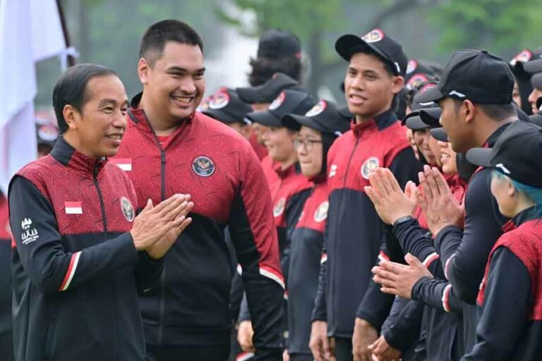 Presiden Joko Widodo saat melepas kontingen Indonesia di SEA Games Ke-32 Kamboja
