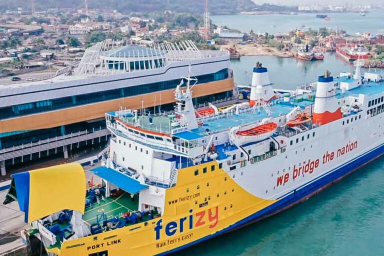 Liburan Waisak, Layanan Penyeberangan Merak-Bakauheni dan Ketapang-Gilimanuk Lancar Terkendali Pihak ASDP memastikan pihak penyeberangan dan pelabuhan siap melayani para pengguna jasa yang akan melakukan perjalanan dengan kapal feri.