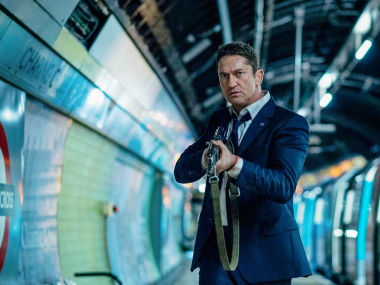 Sinopsis London Has Fallen (2016), Aksi Gerard Butler Lawan Serangan Teroris di Inggris Gerard Butler sebagai Mike Banning dalam London Has Fallen (2016)