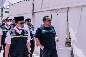 Tinjau Tenda Mina, Menag: Persiapan Sudah Capai 99 Persen Menag Yaqut Cholil Qoumas saat meninjau persiapan layanan di Tenda Mina (foto: Dok Kemenag)