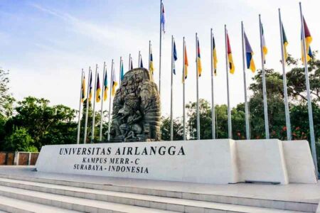 Kampus Universitas Airlangga Surabaya