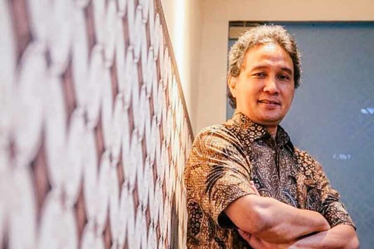 Direktur Jenderal Kebudayaan Kemendikbudristek, Hilmar Farid