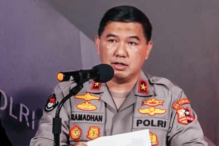 Densus 88 Antiteror Polri Tangkap Dua Terduga Teroris di Lombok Karo Penmas Divisi Humas Polri, Brigjen Ahmad Ramadhan