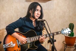 Rilis Did I Hurt You, Sekaranggi Titipkan Surat Cinta Berbalut Musik Ambient yang Apik Penyanyi solo wanita asal Jakarta, Sekaranggi