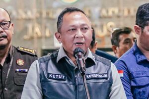 Kejagung Tetapkan Tiga Korporasi sebagai Tersangka Kasus Korupsi Ekspor CPO Kepala Pusat Penerangan Hukum Kejaksaan Agung, Ketut Sumedana