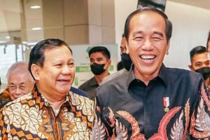 Prabowo Subianto dan Jokowi dalam sebuah kesempatan (foto: istimewa)