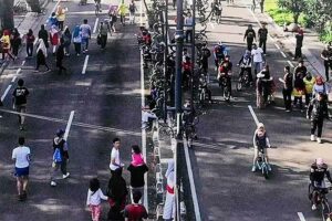 Siap-siap, Dago Car Free Day Bandung kembali Digelar Besok! Pelaksanaan Dago Car Free Day Bandung beberapa tahun lalu (foto: istimewa)