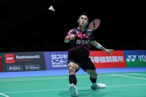 Jonatan Christie saat bertanding melawan Lakshya Sen di Japan Open 2023