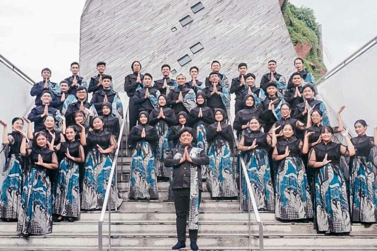 Tim Paduan Suara ITS Raih Gelar Juara di Singapore International Choral Festival 2023 Tim Paduan Suara Mahasiswa (PSM) Institut Teknologi Sepuluh Nopember (ITS)