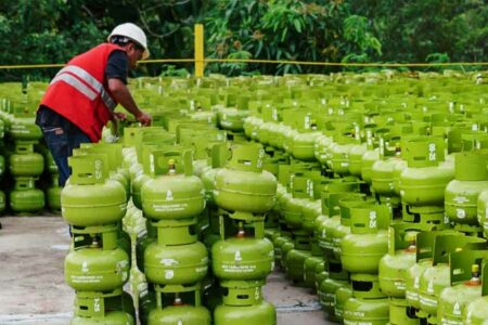 Pertamina Patra Niaga Catat Peningkatan Konsumsi LPG 3 Kg Selama Juli 2023 LPG 3 kg yang bersubsidi merupakan komoditas yang sering diperebutkan di pasar