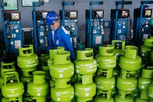 Selain pemantauan di level agen dan pangkalan resmi, Pertamina Patra Niaga juga menjalin kerjasama dengan Pemda guna memastikan ketersediaan pasokan serta penyaluran
