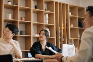 Membentuk Tim Tangguh di Perusahaan Startup, Ini Kriteria yang Dibutuhkan Ilustrasi perusahaan startup (foto: Artem Podrez, pexels)