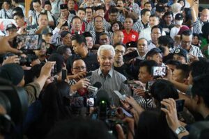 Ganjar Pranowo saat menghadiri acara silaturahmi bareng relawan di Wisma Serba Guna Gelora Bung Karno
