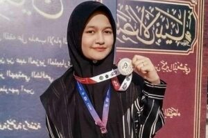 Syahira Maghfirah Binti Ghazali, santri Dayah Bustanul Ulim Diniyyah Islamiyyah (BUDI) Gampong Tungkop Caleu, Kecamatan Indra Jaya, Pidie