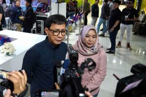 Tingkatkan Kinerja dan Pengalaman Pengguna, KAI Access di-Revamp jadi Access by KAI Direktur Niaga KAI, Hadis Surya Palapa, saat soft launching Access by KAI di Stasiun Gambir, Jakarta