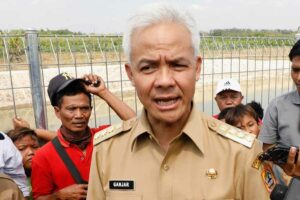 Buntut Kasus Pungli Berkedok Infak, Ganjar Bebastugaskan Kepsek SMKN 1 Sale Gubernur Jawa Tengah Ganjar Pranowo