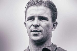 Hari ini Dalam Sejarah, Penutupan Piala Dunia 1954 dan Kejuaraan Eropa UEFA 2004 Ferenc Puskas, legenda sepakbola dari Hongaria yang sempat memecah rekor goal terbanyak di FIFA World Cup 1954 (foto: Facebook @fifaworldcup)