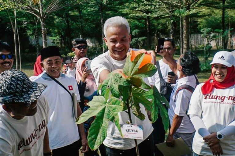Ganjar Ingatkan Edukasi Berkelanjutan Agar Pengelolaan Sampah Punya Nilai Tambah