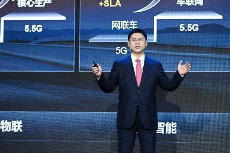 Raih Dividen Digital Secara Optimal, Huawei Dorong Peningkatan 5G Pada Empat Area Industri Senior Vice President sekaligus President of the Carrier BG Huawei, Li Peng
