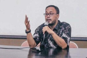Isu Serius dalam Pemilu 2024: Tranformasi Praktik Vote Buying, Seperti Apa? Dosen Ilmu Politik, Fakultas Ilmu Sosial dan Politik (FISIP), Universitas Airlangga (UNAIR), Ucu Martanto SIP MBA